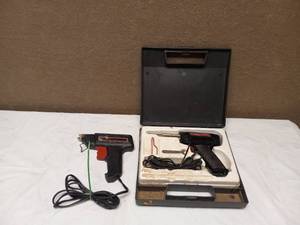 lot 57 image: WELLER 8200 SOLDERING GUN & PARKER HOT MELT GLUE GUN