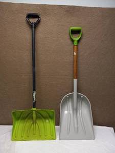 lot 72 image: 2 SHOVELS
