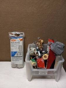 lot 78 image: HUGE ASSORTMENT OF PAINTING EQUIPMENT