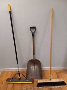 lot 97 image: 2 PUSH BROOMS & SHOVEL