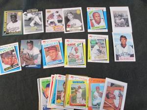 lot 4 image: 4. 30 Baseball Hall Of Fame Cards...