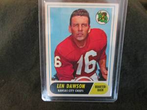 lot 9 image: 9. 1968 Topps Len Dawson Card...