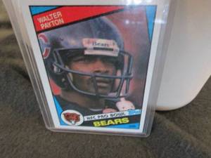lot 24 image: 24. 1984 Topps Walter Payton Card...