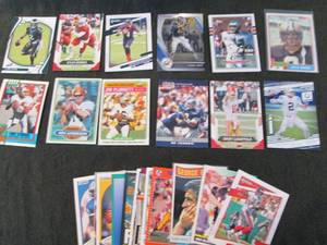lot 46 image: 46. 25 Football Quarterback Cards...
