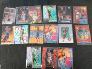 lot 52 image: 52. 15 Tim Duncan Cards...