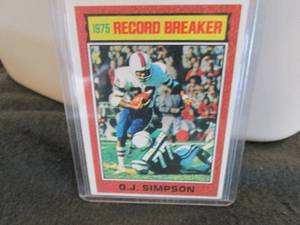 lot 64 image: 64. 1976 Topps O.J. Simpson Card...