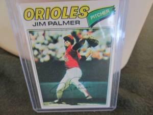 lot 69 image: 69. 1977 Topps Jim Palmer Card...