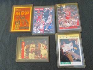 lot 70 image: 70. 5 Michael Jordan Upper Deck & H...