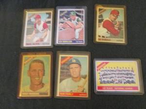 lot 108 image: 108. 1966 Topps Baseball Cards...