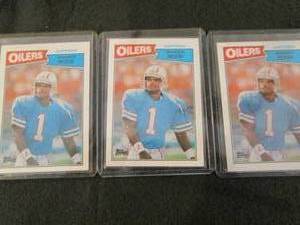 lot 131 image: 131. 3 1987 Topps Warren Moon Cards...