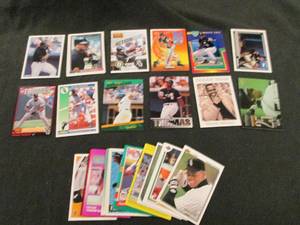 lot 177 image: 177. 30 Frank Thomas Cards...