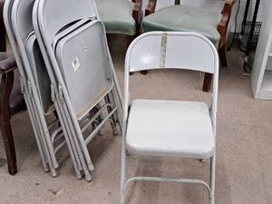 lot 118 image: Lot of (5) Metal Folding Conference Chairs