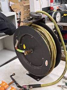 lot 303 image: Air Hose Reel with Air Hose