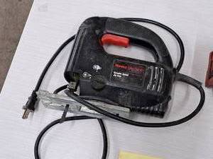 lot 310 image: Master Mechanic Variable Speed Jig Saw