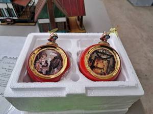 lot 347B image: Lot of (2) The Bradford Editions Norman Rockwell Christmas Classics Heirloom Porcelain Ornament Collection Collector Ornaments