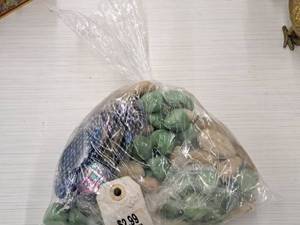 lot 366 image: Lot of (1 Bag) Decorative Glass and Stones