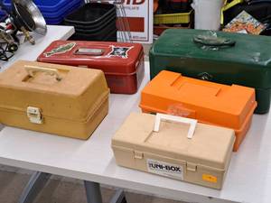 lot 423 image: Lot of (5) Tackle Boxes