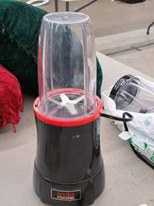 lot 437 image: Cooks PowerPro BlenderSmoothie System with Accessories