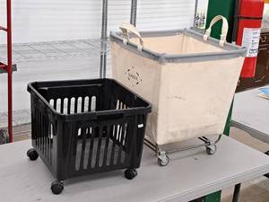 lot 384 image: Lot of (2) Hamper Carts