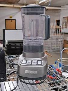 lot 137 image: Cuisinart Blender