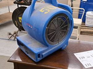 lot 130 image: Crusader 3500 Air Mover Industrial Floor Fan