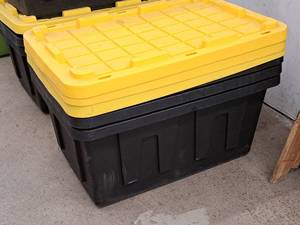 lot 520 image: Lot of (3) Plastic Storage Bin with Lid