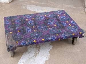 lot 526 image: 36 Carpet Padded Wood Moving Dolly
