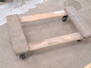 lot 540 image: 30 Carpet Padded Wood Moving Dolly