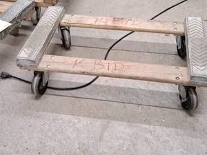 lot 531 image: 31 Moving Dolly with Rubber Grip