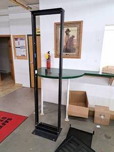 lot 203 image: 74 Server Rack