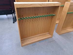 lot 168B image: Wooden Gun Rack
