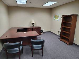lot 542 image: Bulk Office Furniture