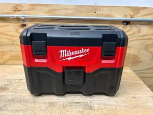 lot 13 image: MILWAUKEE M18 18-Volt 2 Gal. Lithium-Ion Cordless WetDry Vacuum (Vacuum-Only)