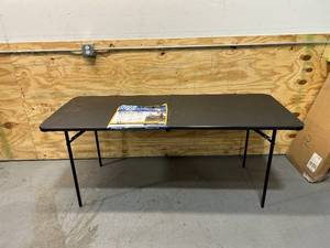 lot 75 image: COSCO 2.5-ft x 6-ft Indoor Rectangle Resin Black Folding Banquet Table (8-Person)
