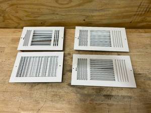 lot 78 image: Lot of 4 Air Vent Covers
