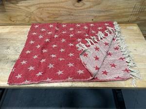 lot 107 image: 50 x 60 Throw Blanket