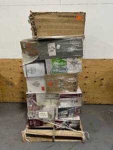 lot 136 image: Pallet of LightingCeiling Fans