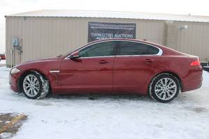 2013 Jaguar XF 3.0 - 2 OWNERS