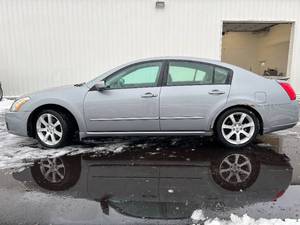 lot 3W image: 2007 Nissan Maxima