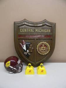 RARE - VINTAGE CENTRAL MICHIGAN UNIVERSITY SKICO PLAQUESEAL WITH Vintage Central Michigan University 70s SCHUTT mini football helmet - GREAT COLLECTION - SEE PICTURES