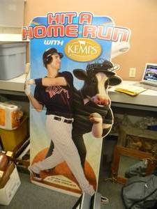 LARGE APPROX 6FT By 3FT Joe Mauer MINNESOTA TWINS ADVERTISING CARDBOARD DISPLAY - VERY COOL PIECE - RARE - SEE PICTURES