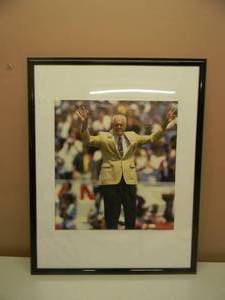 MINNESOTA VIKINGS Bud Grant Hall Of Fame Inauguration Photo - FRAMED - GREAT PIECE - APPROX 23 By 30 - SEE PICTURES