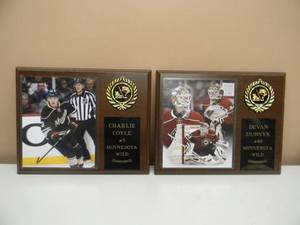 MINNESOTA WILD DEVAN DUBNYK & CHARLIS COYLE WALL PLAQUES - NICE - GREAT SET - SEE PICTURES
