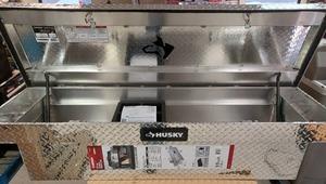 lot 163 image: Husky 71.36 in. Diamond Plate Aluminum Full Size Crossbed Truck Tool Box