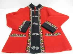 lot 96 image: Vintage Fjord Fashion Winter Nordic Wool Sweater - Red
