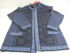 lot 99 image: Skjaeveland of Norway Wool Winter SweaterJacket - Ladies Size L or XL