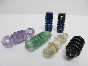 lot 105 image: Lot of 6 Vintage Radio Strain Glass Insulators