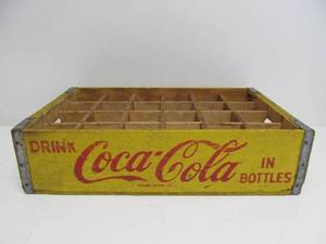 lot 11 image: Vintage COCA COLA Wooden Advertising Soda Crate - Yellow