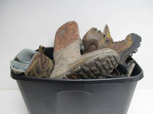 lot 67 image: 4 Pairs of Mens OutdoorHuntingCamping Boots - Sizes 9-10