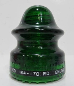 lot 86 image: McLaughlin-20 Emerald Green CD 164 Glass Insulator